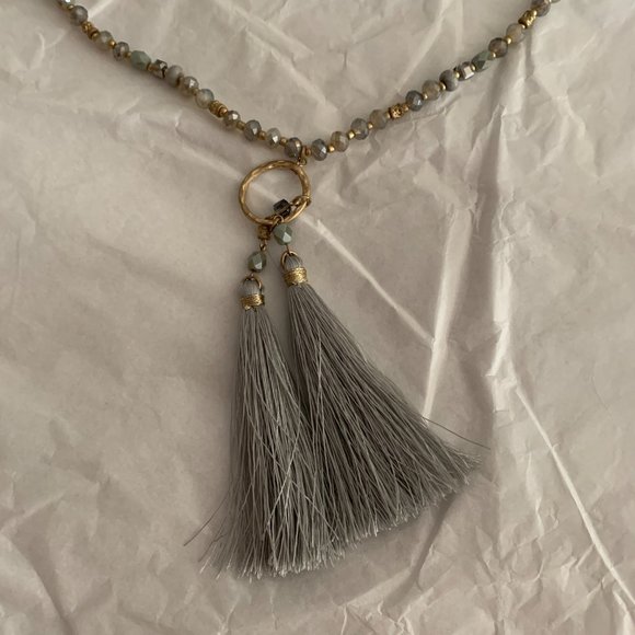Mixed bead twin tassel pendant necklace NEW - Picture 2 of 4